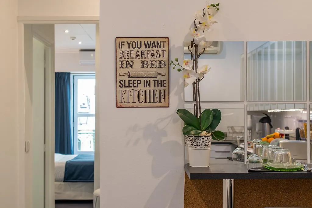 Ph Downtown Suites Lisbon 2*,
