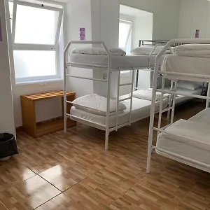  Albergue Central Hostel